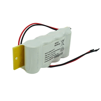 επανακαταλογηστέο πακέτο μπαταριών 4.8V C2500mAh NiCd για το φωτισμό έκτακτης ανάγκης