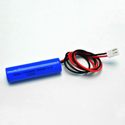 Κυλινδρικές ελαφριές μπαταρίες LiFePO4 IFR18650 1600mAh 3.2V εξόδων πυρκαγιάς