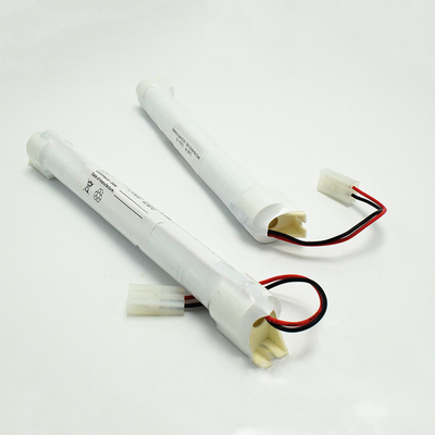 1800mAh ελαφρύ πακέτο NiCd 6V μπαταριών Cd Νι έκτακτης ανάγκης με τα καλύμματα τελών